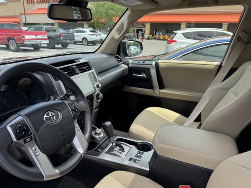 2020 Toyota 4Runner SR5 Premium