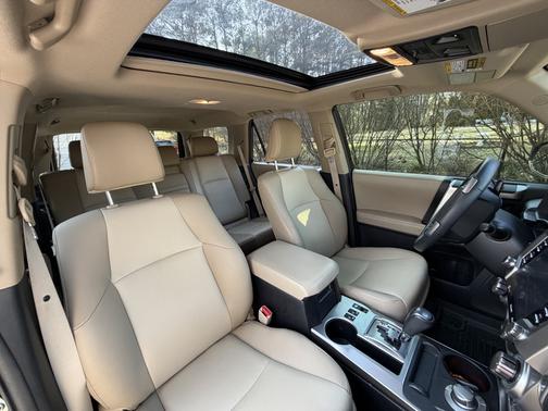 2020 Toyota 4Runner SR5 Premium