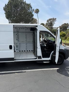 White 2017 RAM ProMaster 2500 High Roof