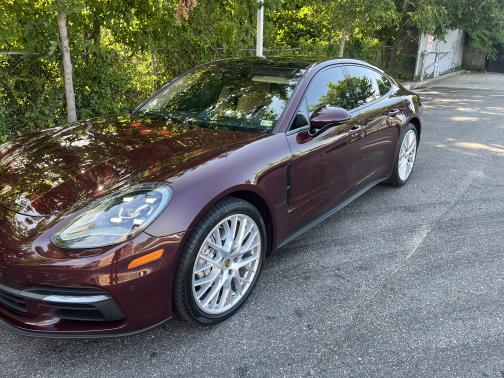 2018 Porsche Panamera Panamera 4