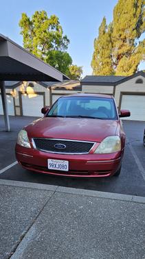 2005 Ford Five Hundred SE