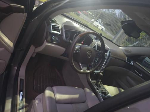 2011 Cadillac SRX Premium Collection