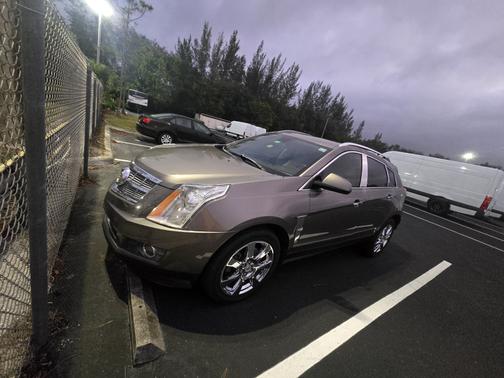 2011 Cadillac SRX Premium Collection