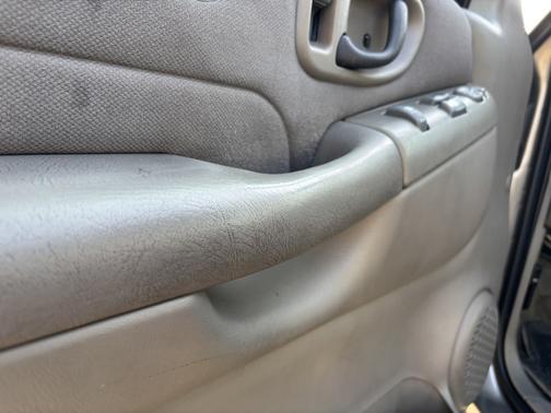 2003 Chevrolet S-10 LS Extended Cab