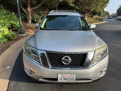 2014 Nissan Pathfinder SV