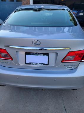 Silver 2010 Lexus ES 350 Base