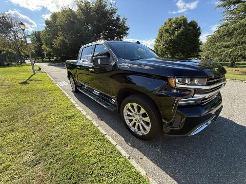 2020 Chevrolet Silverado 1500 High Country
