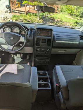 2009 Dodge Grand Caravan SE