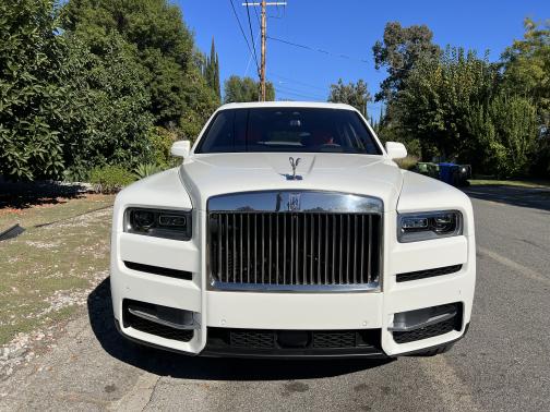2023 Rolls-Royce Cullinan Base
