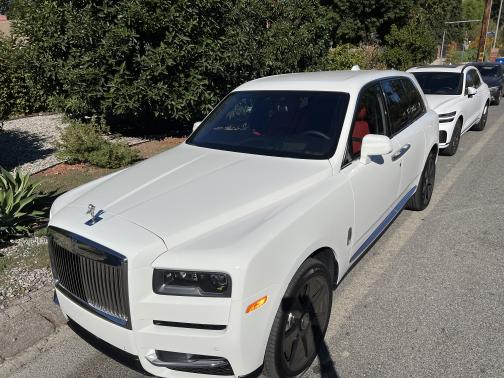 2023 Rolls-Royce Cullinan Base