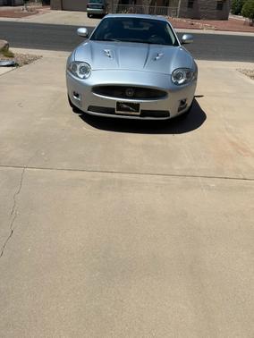 2009 Jaguar XKR Base