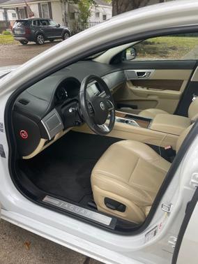 2013 Jaguar XF I4 T