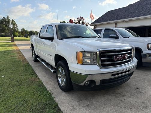 White 2012 GMC Sierra 1500 SLT
