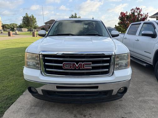 White 2012 GMC Sierra 1500 SLT