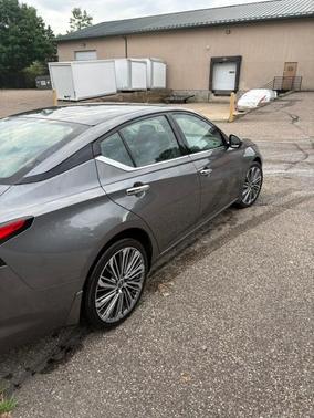 Gray 2024 Nissan Altima 2.5 SL