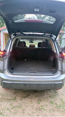 Gray 2024 Nissan Rogue SV