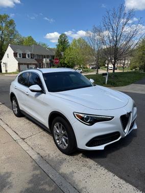 White 2018 Alfa Romeo Stelvio Ti