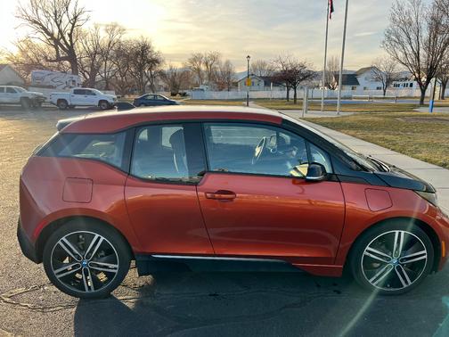2015 BMW i3 Base w/Range Extender