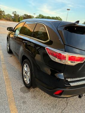 Black 2015 Toyota Highlander Limited Platinum