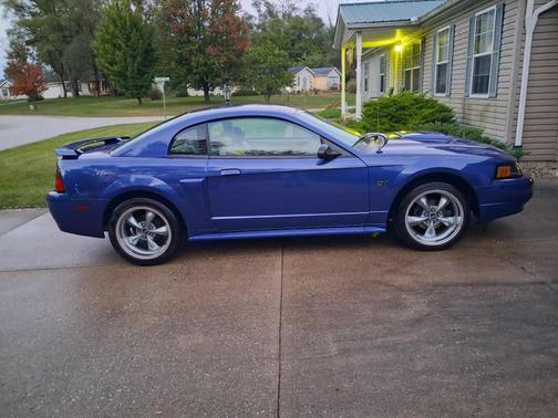 Blue 2003 Ford Mustang GT Premium