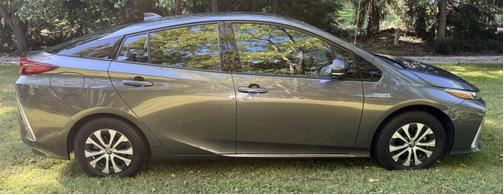 2020 Toyota Prius Prime XLE