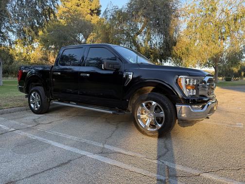 Black 2023 Ford F-150 XLT