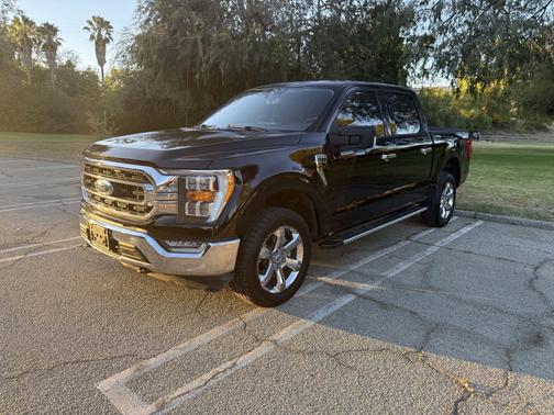 Black 2023 Ford F-150 XLT