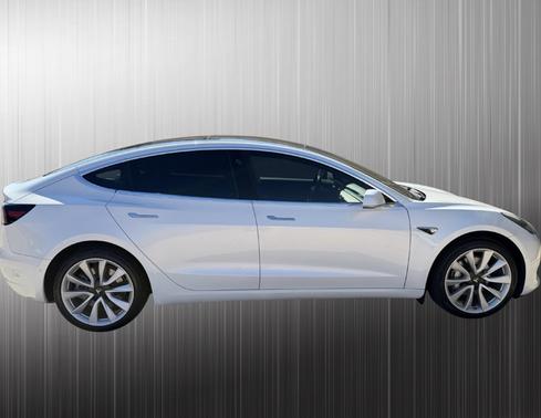 2020 Tesla Model 3 Long Range