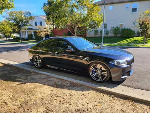 2014 BMW M5 Base
