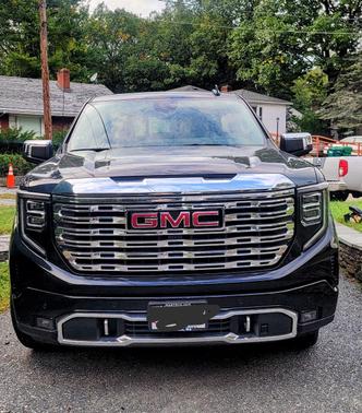 Black 2025 GMC Sierra 1500 Denali