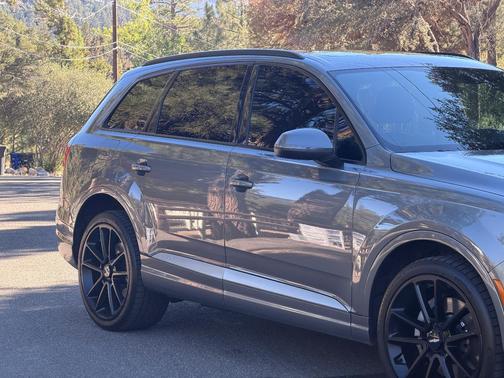 Gray 2018 Audi Q7 3.0T Premium Plus