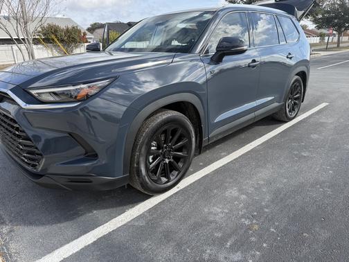 2025 Toyota Grand Highlander XLE