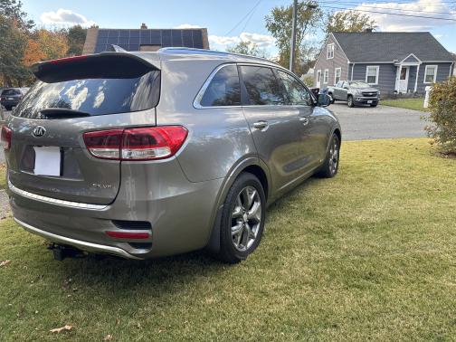 2016 Kia Sorento SX