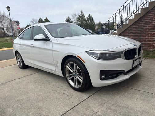 2019 BMW 330 Gran Turismo i xDrive