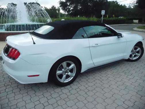 2016 Ford Mustang V6