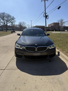 Brown 2017 BMW 540 i