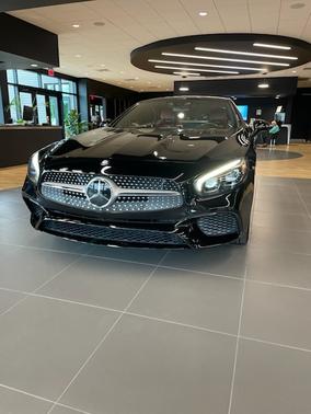2017 Mercedes-Benz SL 550 Base