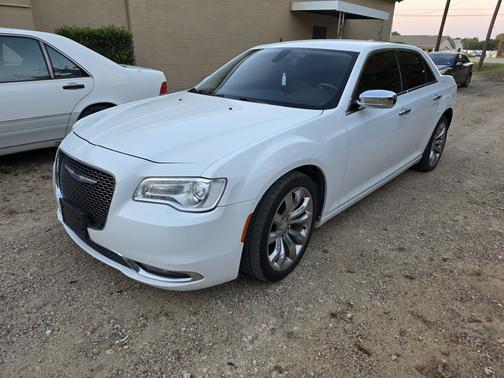 2019 Chrysler 300 Limited