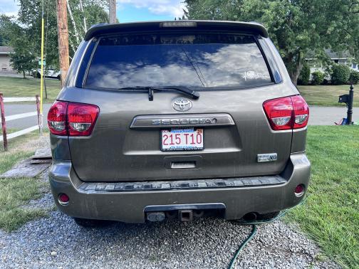 2014 Toyota Sequoia SR5