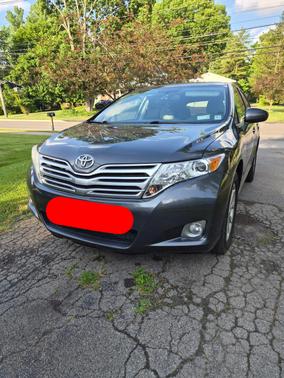 Gray 2011 Toyota Venza Base