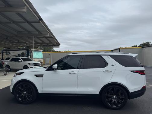 2017 Land Rover Discovery HSE LUXURY