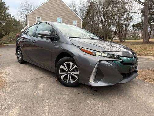 2018 Toyota Prius Prime Plus