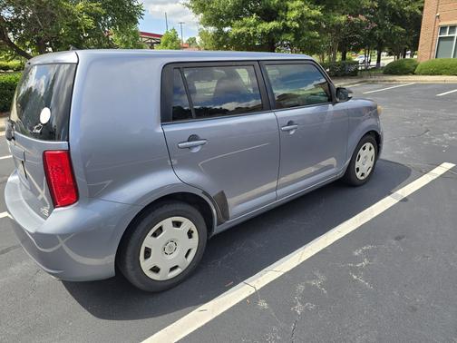 2010 Scion xB Base