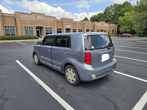 2010 Scion xB Base