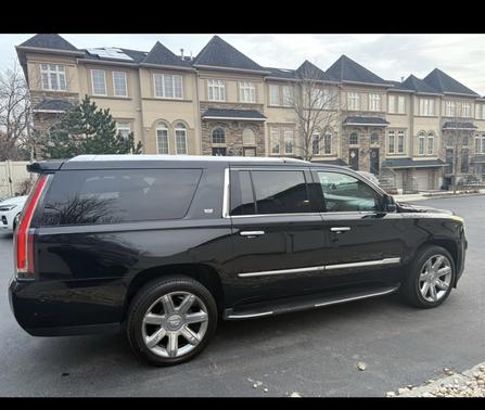 2019 Cadillac Escalade ESV Luxury