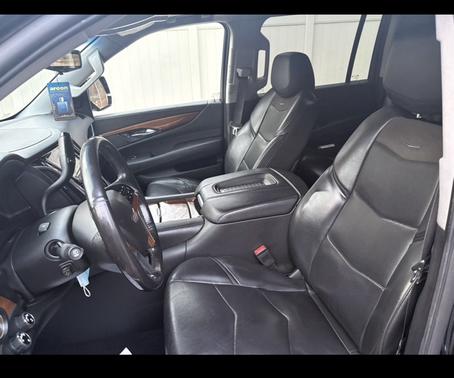 2019 Cadillac Escalade ESV Luxury