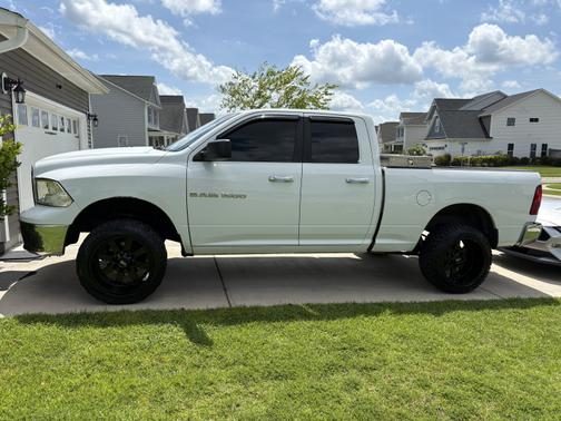2011 Dodge Ram 1500 SLT