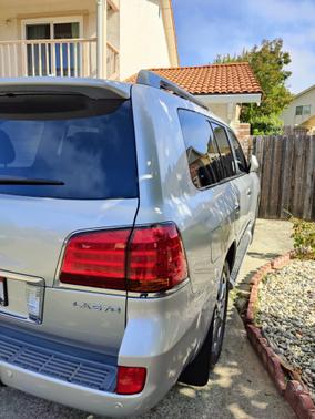 2011 Lexus LX 570 Base