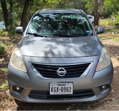 2014 Nissan Versa 1.6 SV