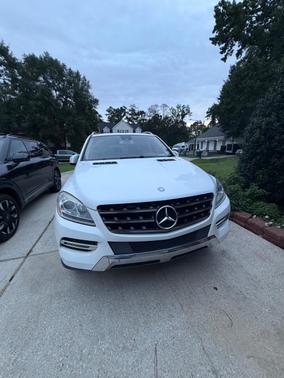 White 2015 Mercedes-Benz M-Class ML 350